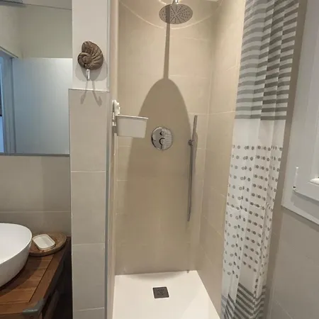 Apartment Lido Free Parking - 4 Guests - Near - App 3