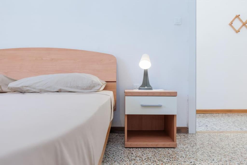 Budget! Free Parking 3 Comodo *