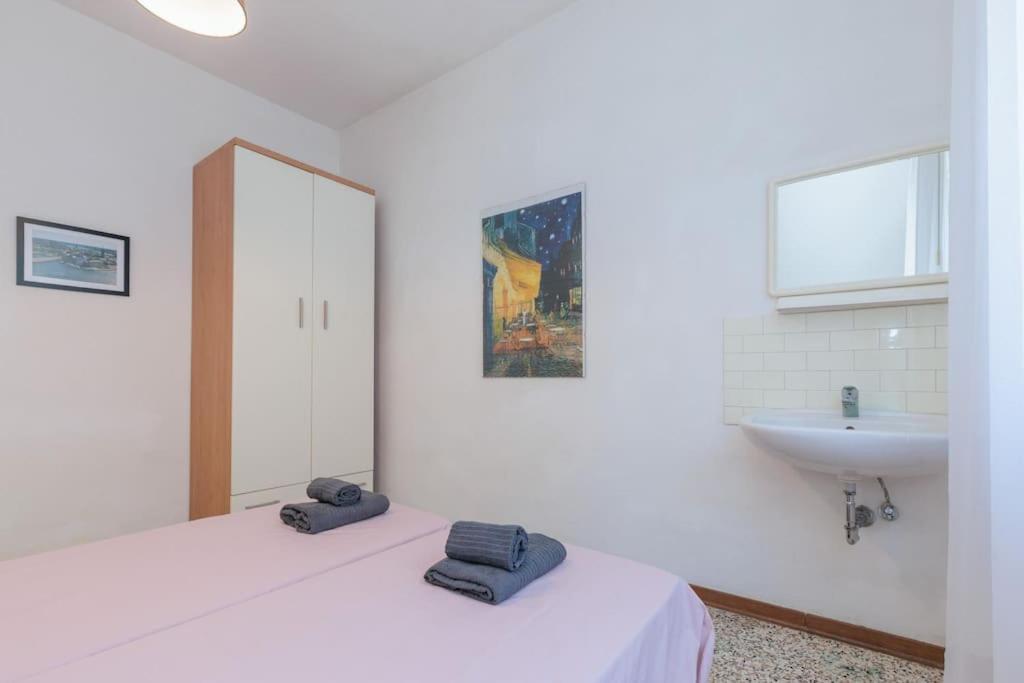 Budget! Free Parking 3 Comodo Apartment